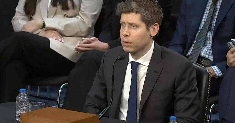 رقابت گوگل با چت جی پی تی