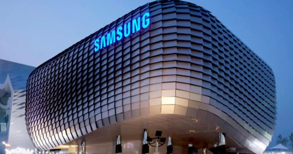 لوگو سامسونگ روی ساختمان | samsung