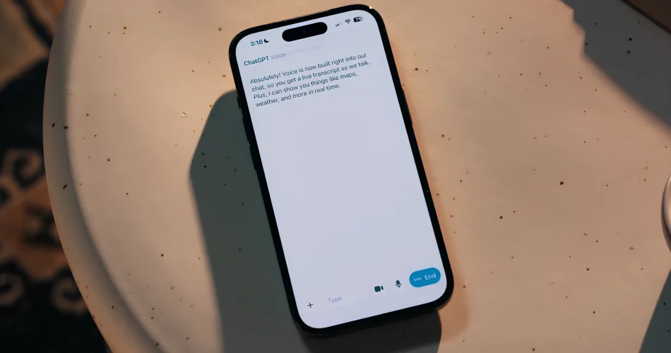 اپلیکیشن chatgpt روی گوشی آیفون